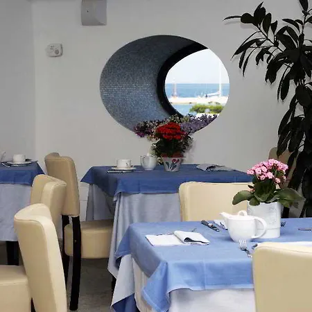 カロライナ 4* Forio di Ischia